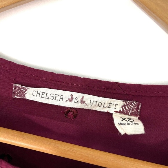 Chelsea & Violet Women’s Size XS Burgundy Red Sequin Tassel Hem Shift Dress - Picture 4 of 9